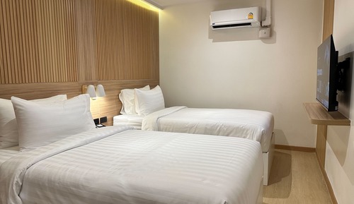 Standard Twin Room, No Window, Non Smoking
