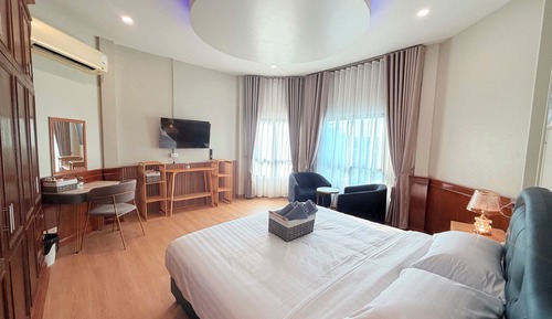 Villa, 3 Bedrooms, Pool View