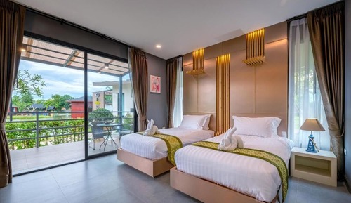 Deluxe Twin Room
