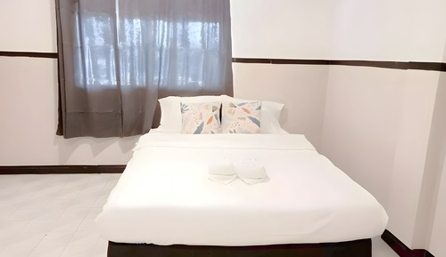 Basic Single Room