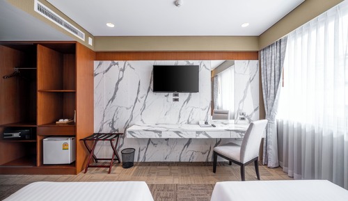 Deluxe Twin Room, City View