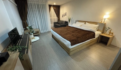 Deluxe Room, City View