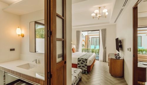 Two-bedroom Lagoon Suite Villa (Up to 4 Guests) (Free Drop-off Airport Transfer)