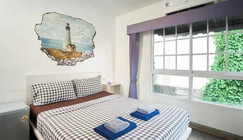Deluxe Suite