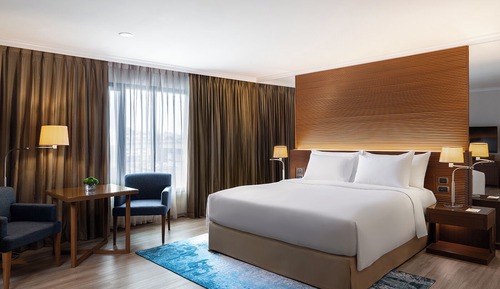 Junior Suite King with Exclusive Benefits