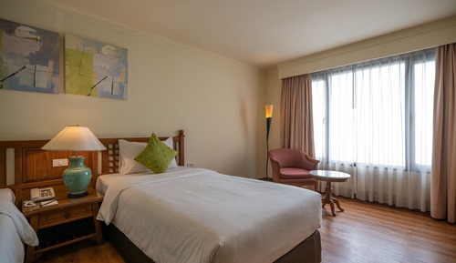 Premium Deluxe Twin Room