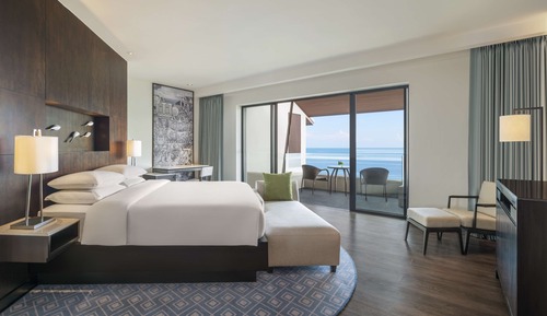 Club Room, 1 King Bed, Ocean View