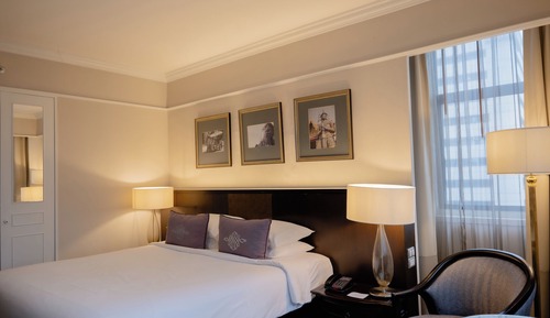 Premier King Room
