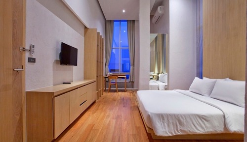 Executive Room