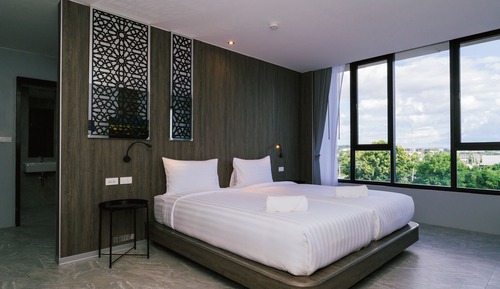 Superior Twin Room