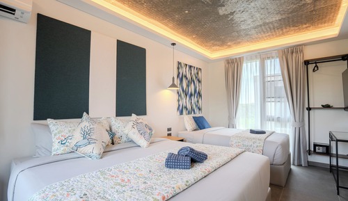 Family Premium Room Triple with Kitchenette Street View