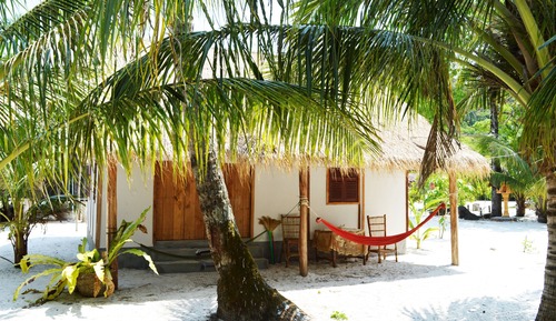 6 person Front Beach Family Bungalow
