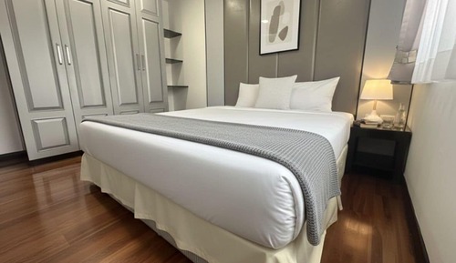 1 Bedroom Suite Tower 4
