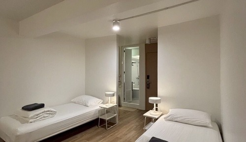 Quadruple Room with Private Bathroom