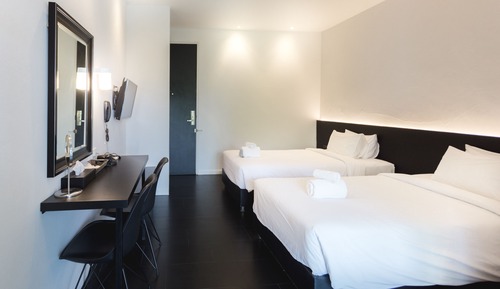 Standard Twin Room