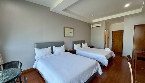 Deluxe Room, 2 Queen Beds