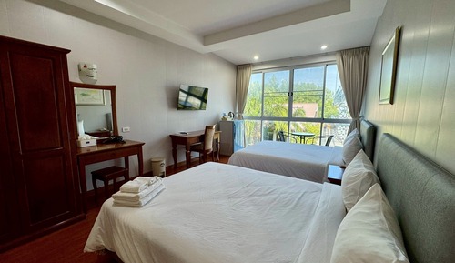 Deluxe Room, 2 Queen Beds