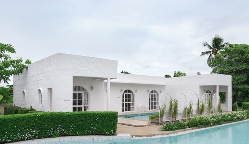 Pool Villa (3 King Beds) - No pet friendly