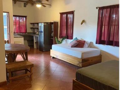 Deluxe Double Room (2 Adults + 1 Child)