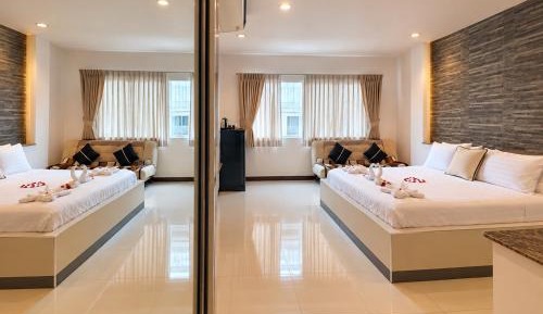 Deluxe Family Room