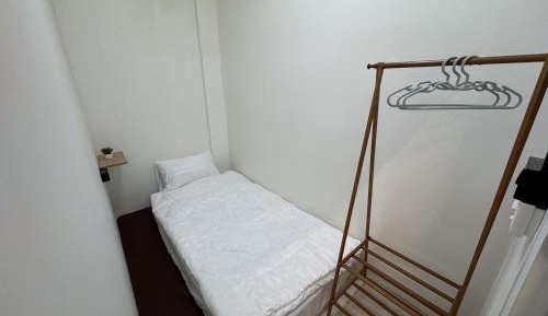 Economy Single Room