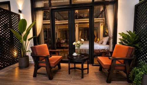 Deluxe Family Suite
