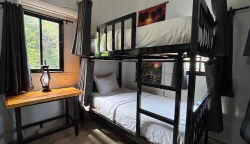 Bed in 6-Bed Mixed Dormitory Room