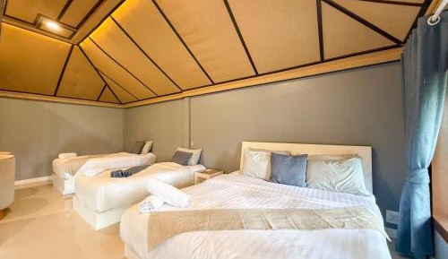 Deluxe Triple Room