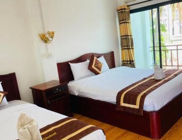 King Room with Balcony