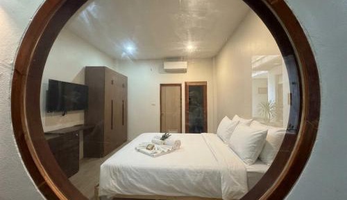 Double Room with Private Bathroom
