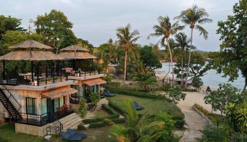 Villa - Beach Front
