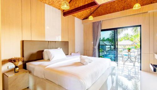 King Room with Pool View