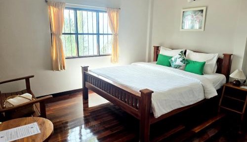 Double Room with Balcony and Sea View