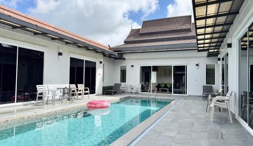  Four-Bedroom Pool Villa