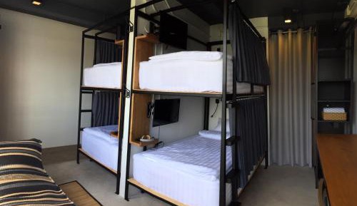 Mixed Dormitory Room