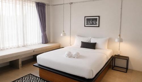 Double Room with Balcony (2 Adults + 1 Child)