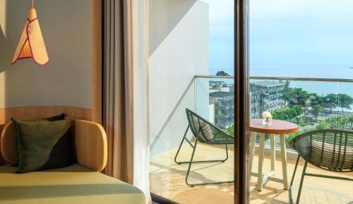 Executive Double Room with Balcony and Ocean View - Garden Wing