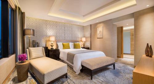 Governor Suite