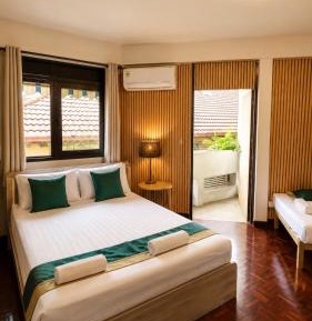 Triple Room with Balcony