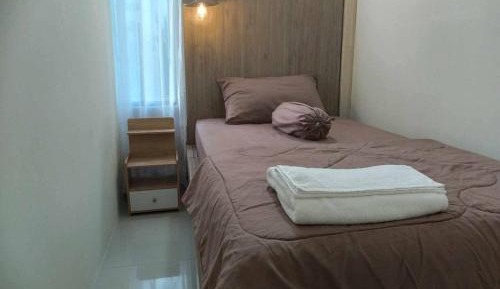 Single Bed in Female Dormitory Room