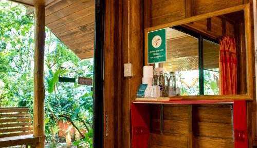 Deluxe Bungalow with Garden View