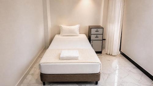 4-Bed Male Dormitory Room 