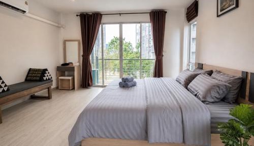 Two-Bedroom Deluxe Apartment