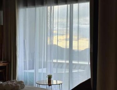 Quadruple Room with Mountain View