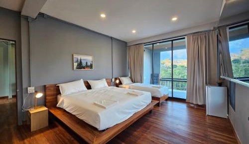 Triple Room with Mountain View