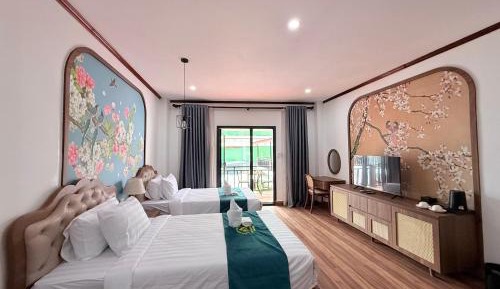 Twin Room with Pool View