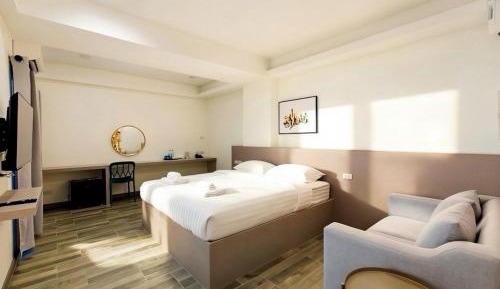 King Room with Balcony