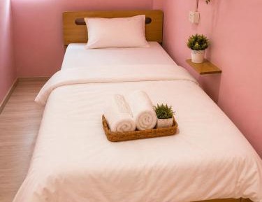 Economy Single Room