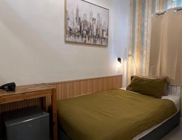 Single Room with Private Bathroom