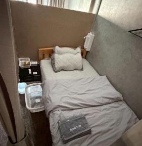Mixed Dormitory Room
